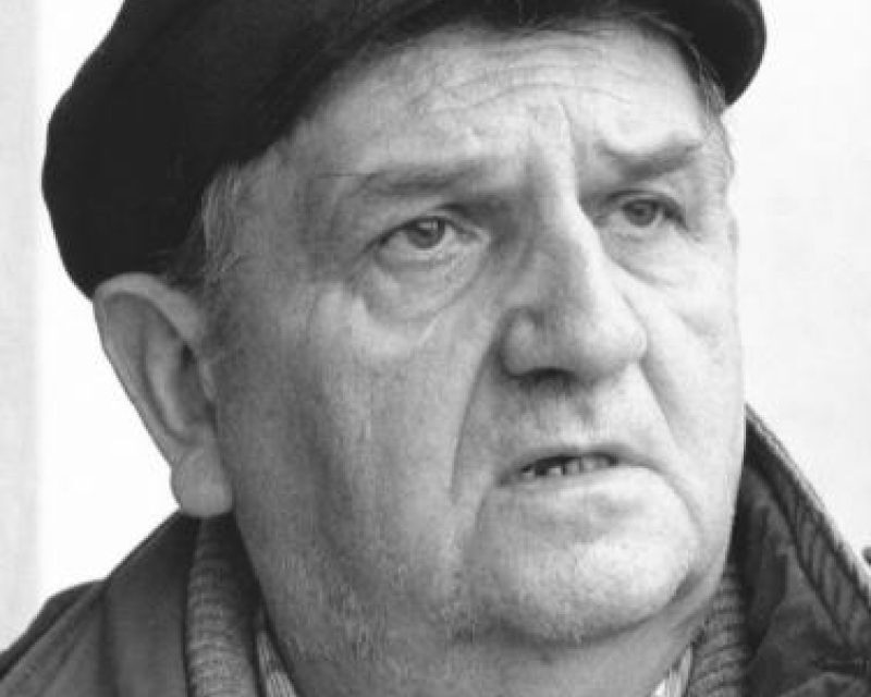 MGC Bled. Knjižnica Blaža Kumerdeja. Spominski večer in razstava o Tonetu Svetini. Četrtek, 19. 3., ob 19.00 v dvorani MGC Vezenine Bled