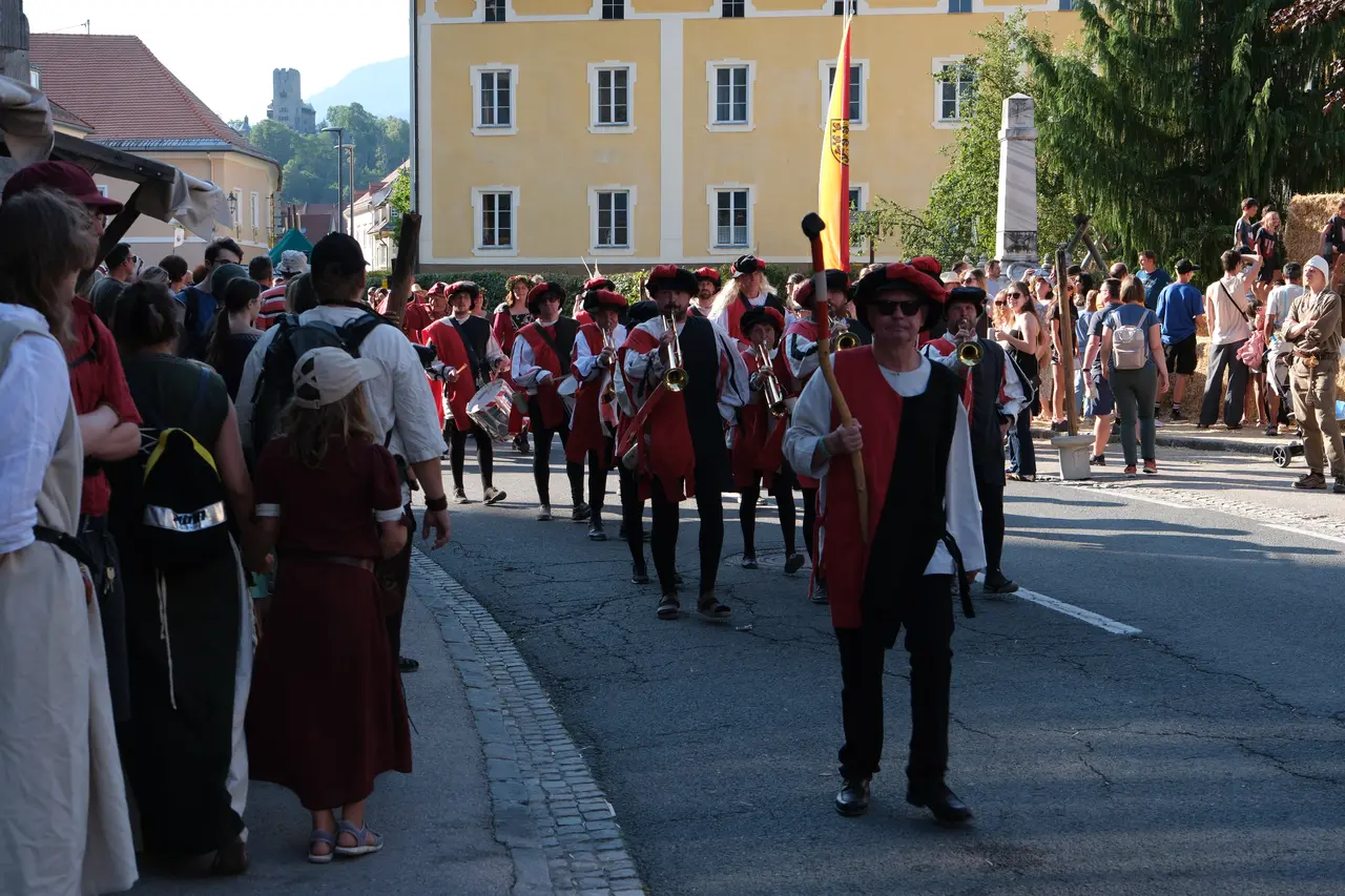 Srednjeveški dnevi v Brežah oziroma Friesachu